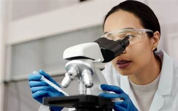 Trichomoniasis and STD Testing Services in Dubai at Cosmocare Medical Center