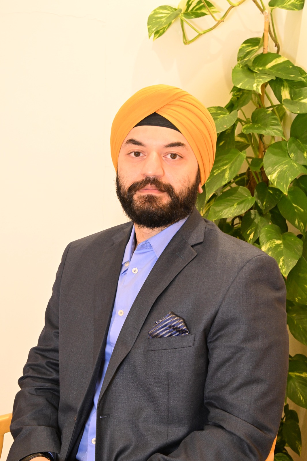 Oral Maxillofacial Surgeon - TMJ Specialist Dubai Dr. TaranPreet Singh- Cosmocare Medical Center 